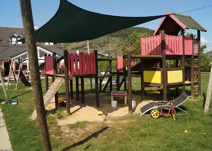 Mosel Ferienresidenz Zickzack Apartment Thornich